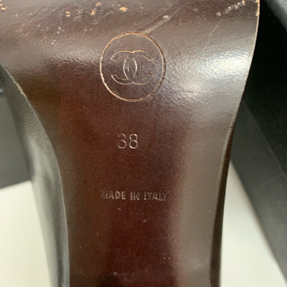 Authentic Chanel shoes - Picture 6 of 6